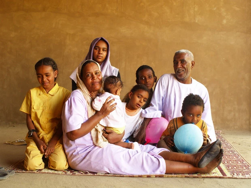Famille nubienne dans un village proche d'Assouan dans le sud de l'Egypte
