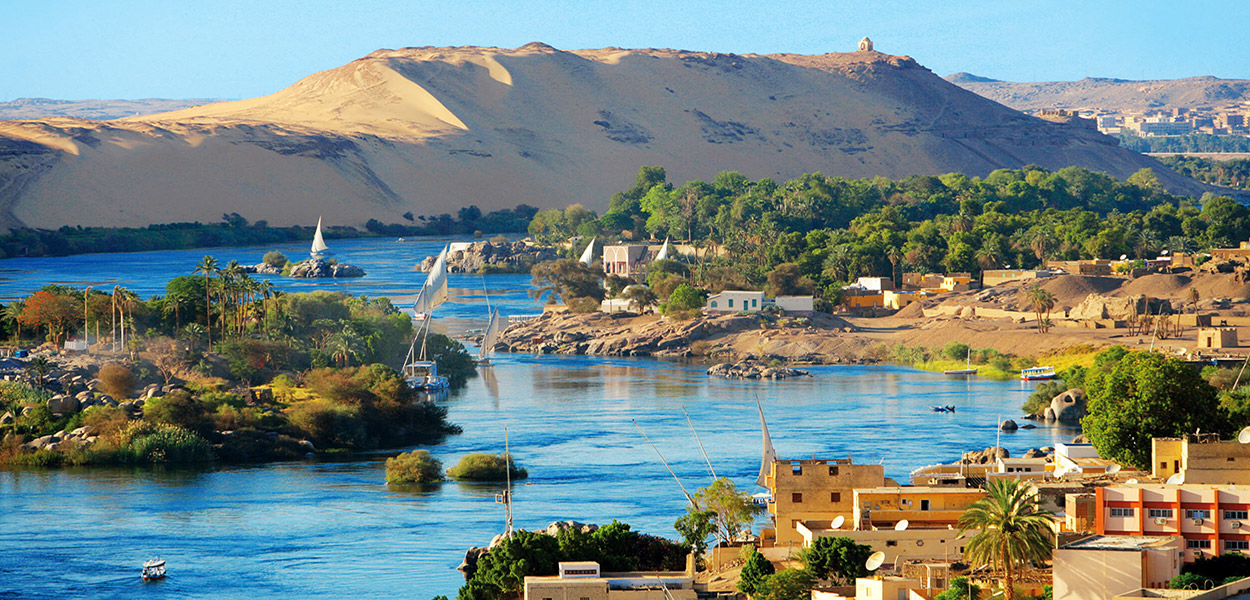 Paysage d'Assouan et les rives du Nil en Egypte
