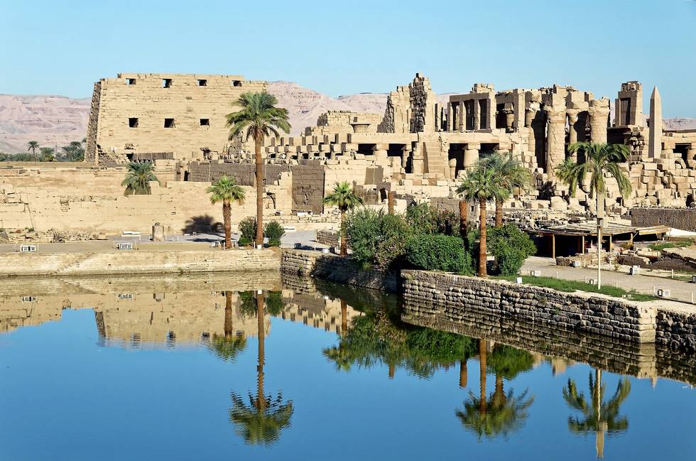 Vestiges du temple de Karnak à Luxor en Egypte
