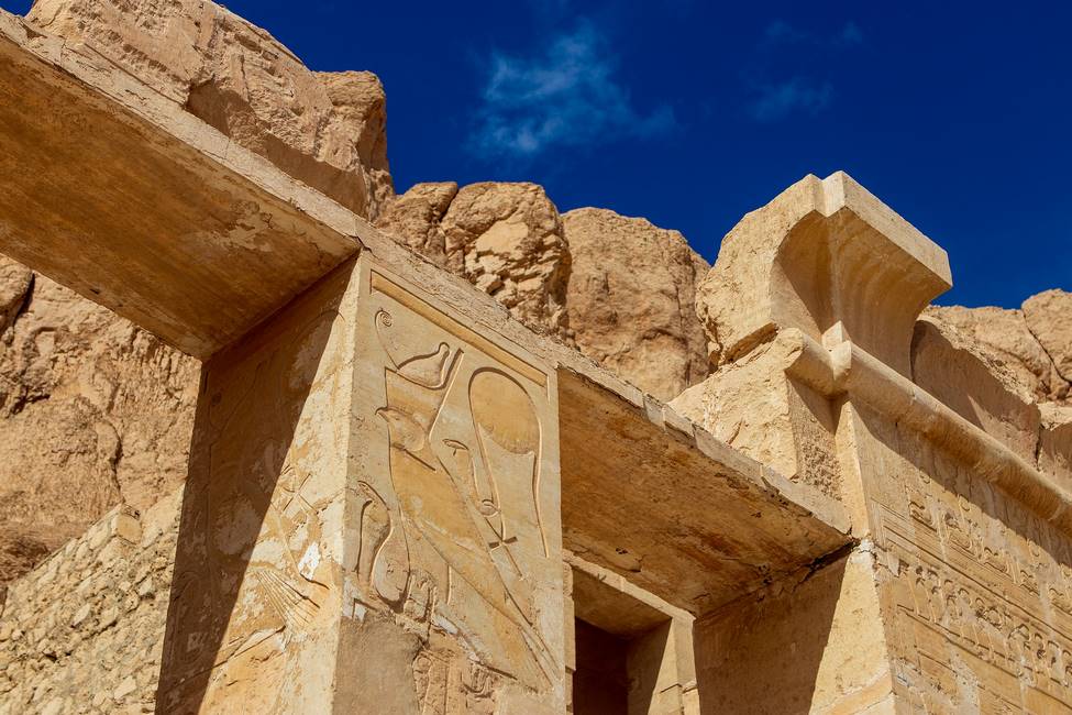 Détail des ruines du temple de Karnak à Louxor en Egypte