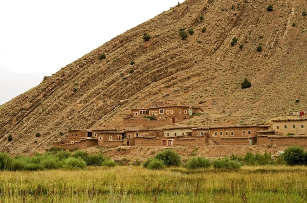 Maroc village en pisé ait bougmez